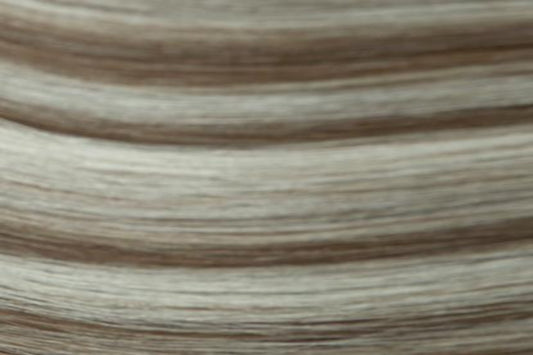 Clip-In 20" Straight Hairs - Leyvaru Hair Extensions