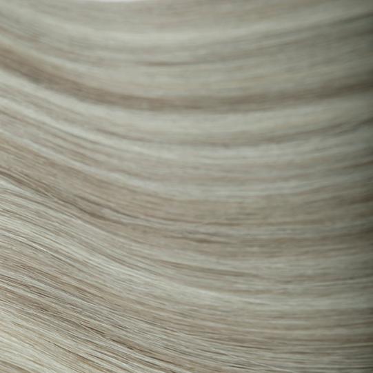 Clip-In 20" Straight Hairs - Leyvaru Hair Extensions
